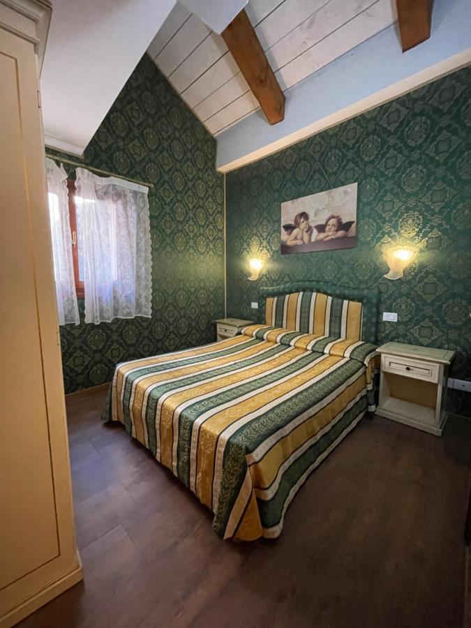 Hotel Residenza La Campana Venecia Exterior foto