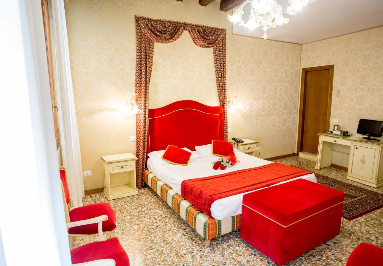 Hotel Residenza La Campana Venecia Exterior foto